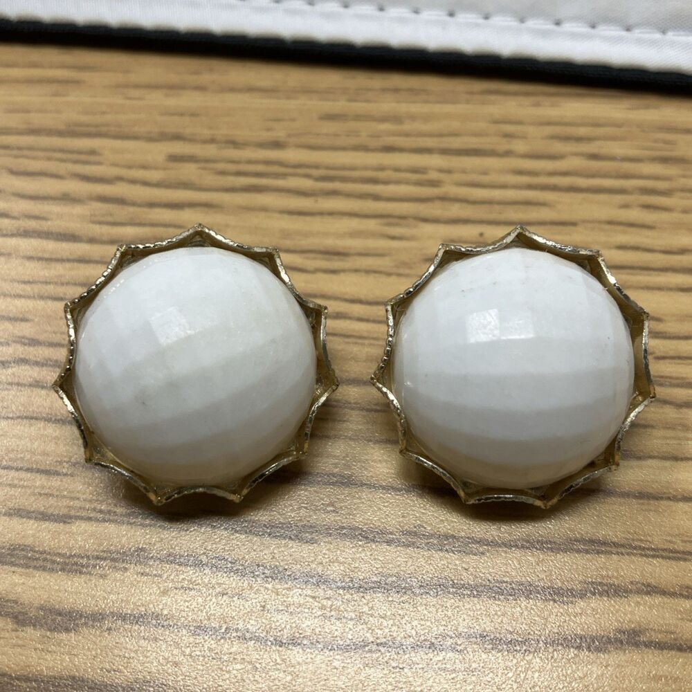 White Clip On Earrings Round Gold Tone Hong Kong MCM Vintage Faceted Plastic Mod